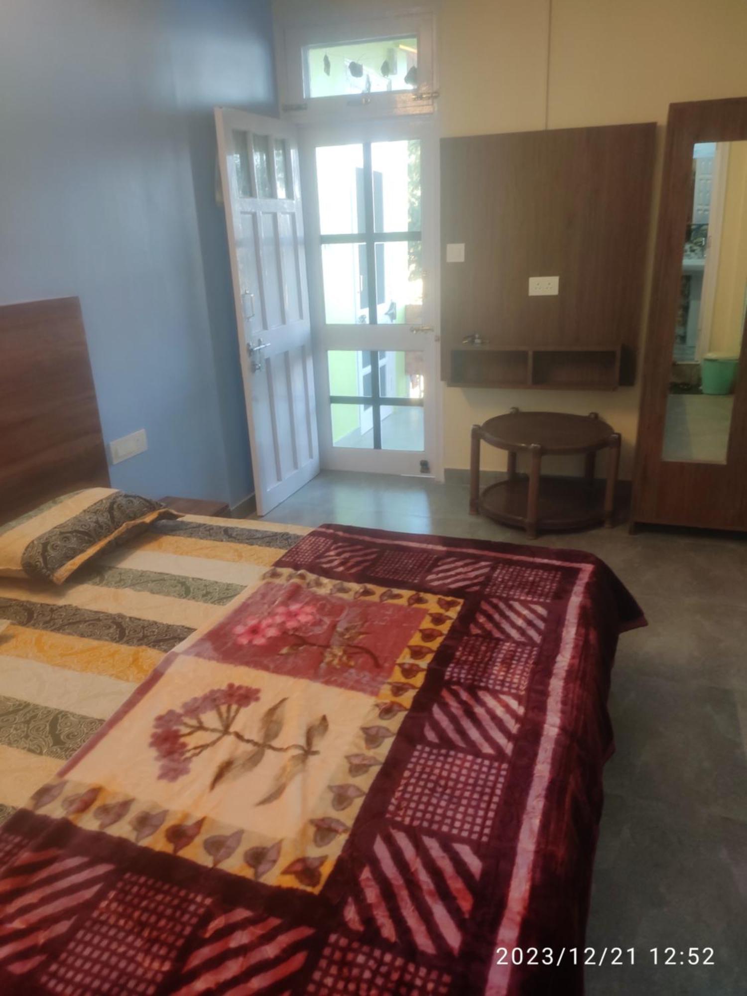 Tree Valley Homestay Chail Dış mekan fotoğraf
