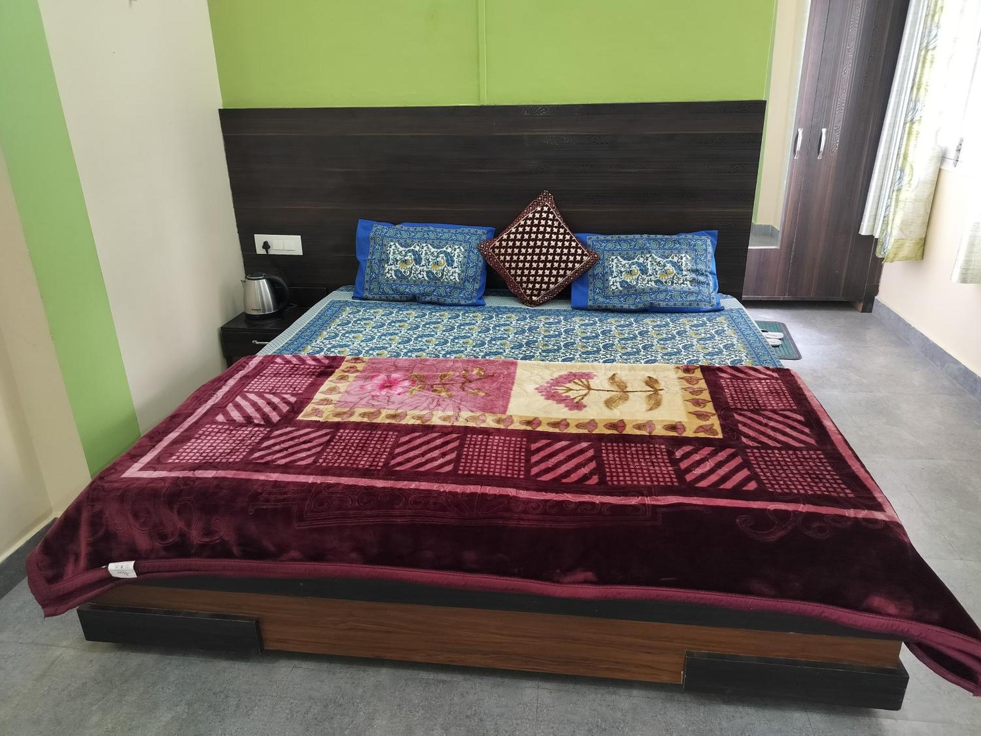 Tree Valley Homestay Chail Dış mekan fotoğraf
